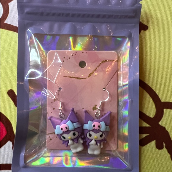 Kuromi earrings - Picture 3 of 3